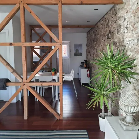 1881 Historical Duplex דירה *