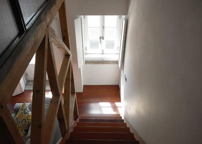 1881 Historical Duplex Lissabon