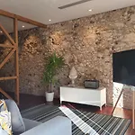 1881 Historical Duplex Apartmán *