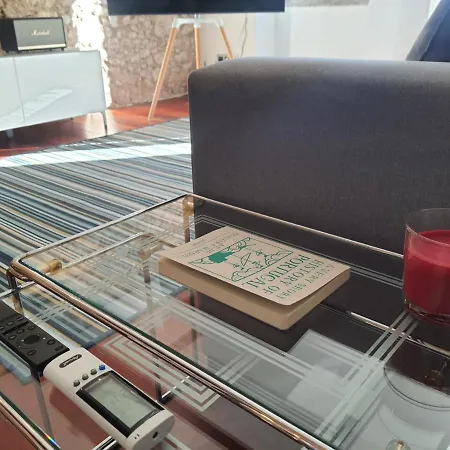 1881 Historical Duplex * Lisboa