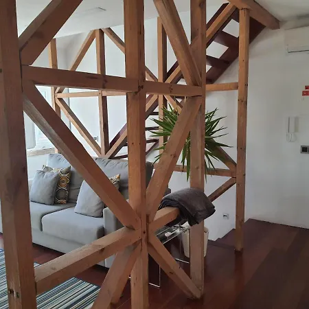 1881 Historical Duplex Lisbona